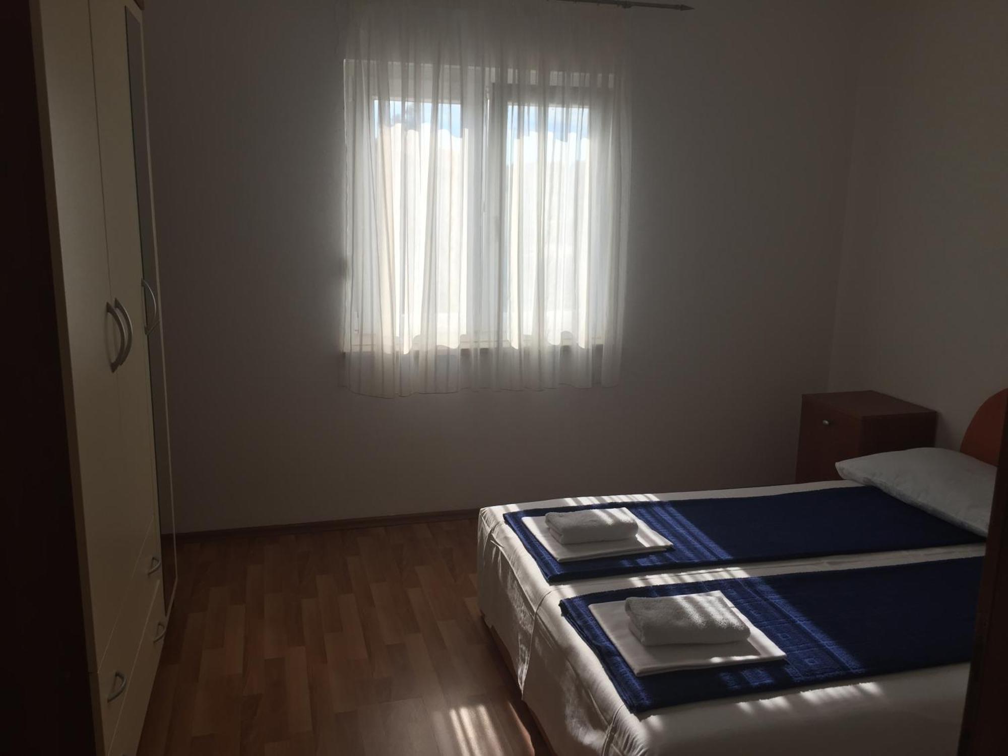 Apartments Vidovic Povljana Szoba fotó