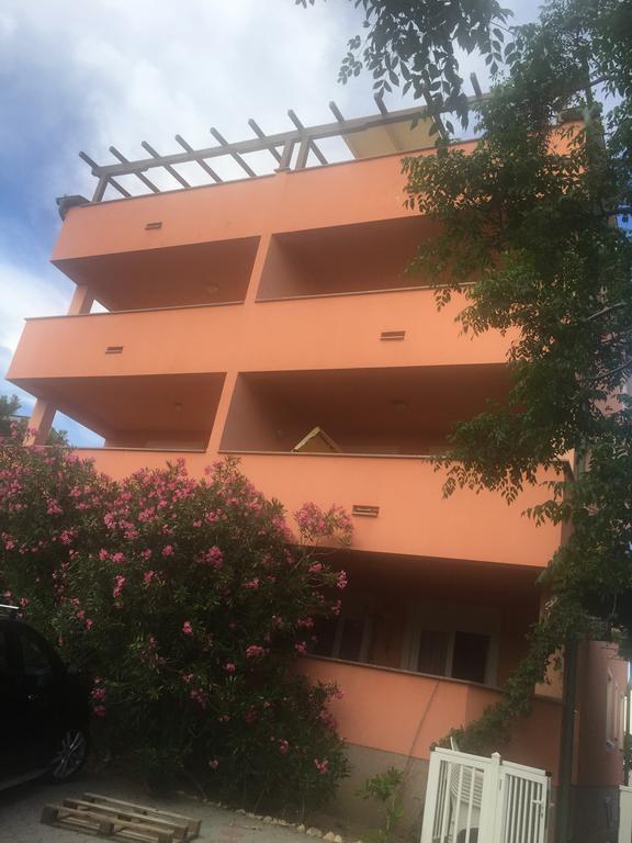 Apartments Vidovic Povljana Kültér fotó