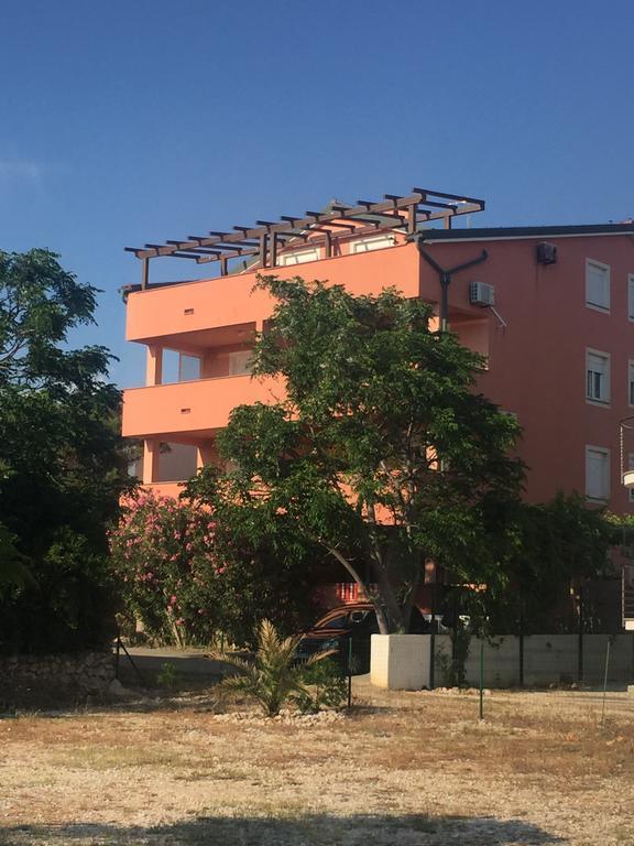 Apartments Vidovic Povljana Kültér fotó